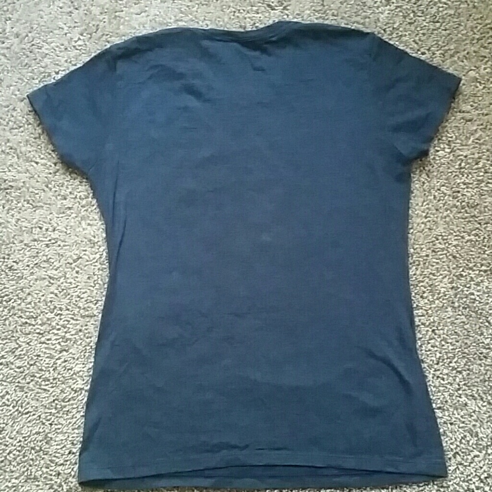 Dark blue Disney Aladdin shirt - Picture 3 of 3